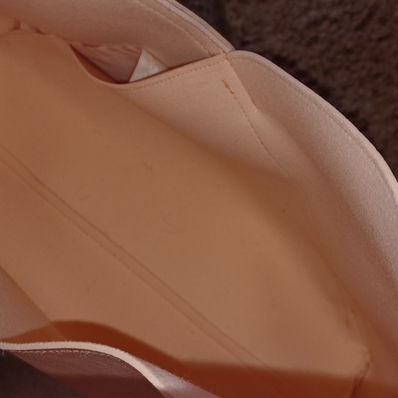 Blush Pink Vegan Leather Hobo Bag - Picture 4 of 5